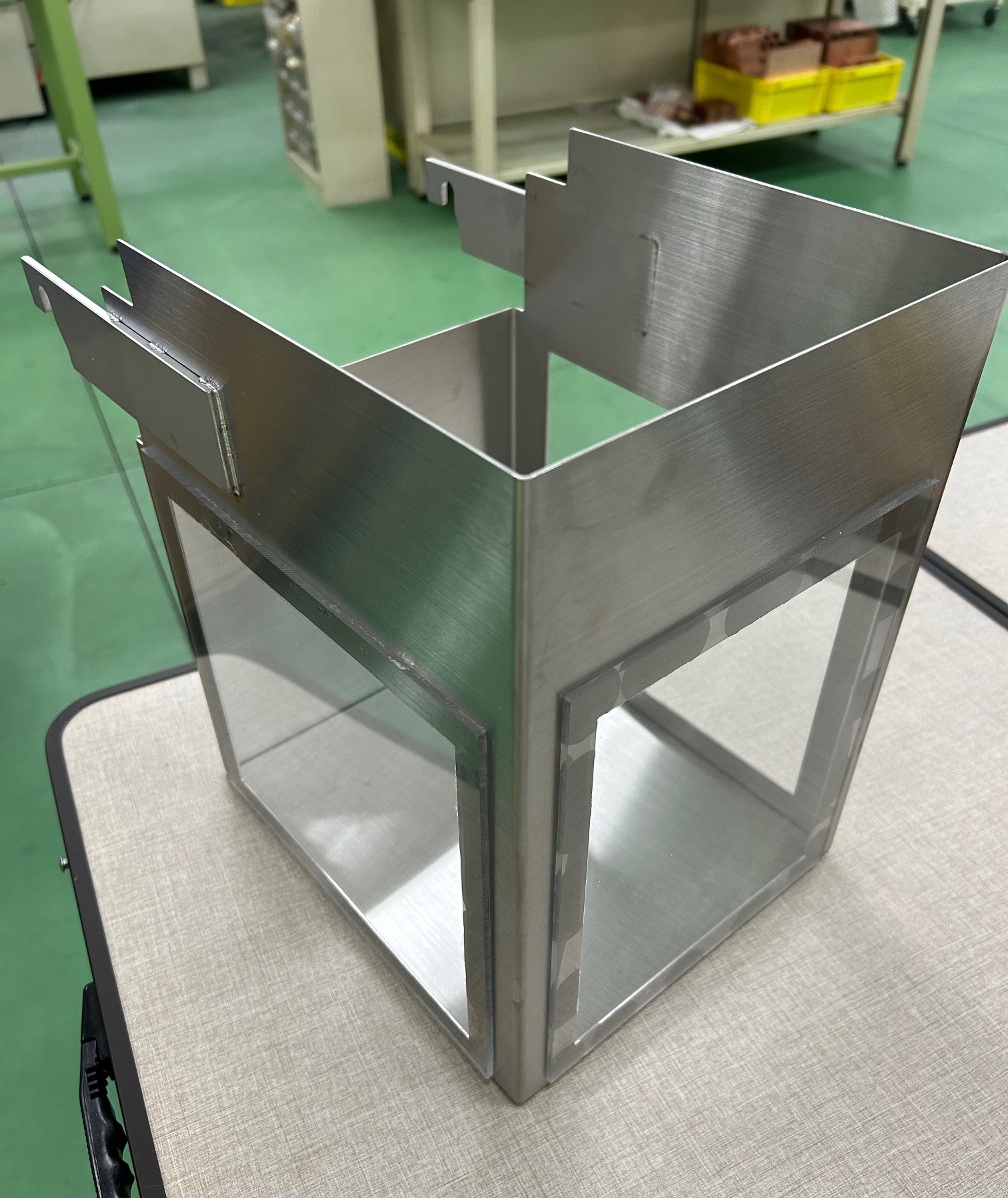 リバースエンジニアリング Vol.2：透明BOXで“見える化”！リバースエンジニアリングによる現場改善事例